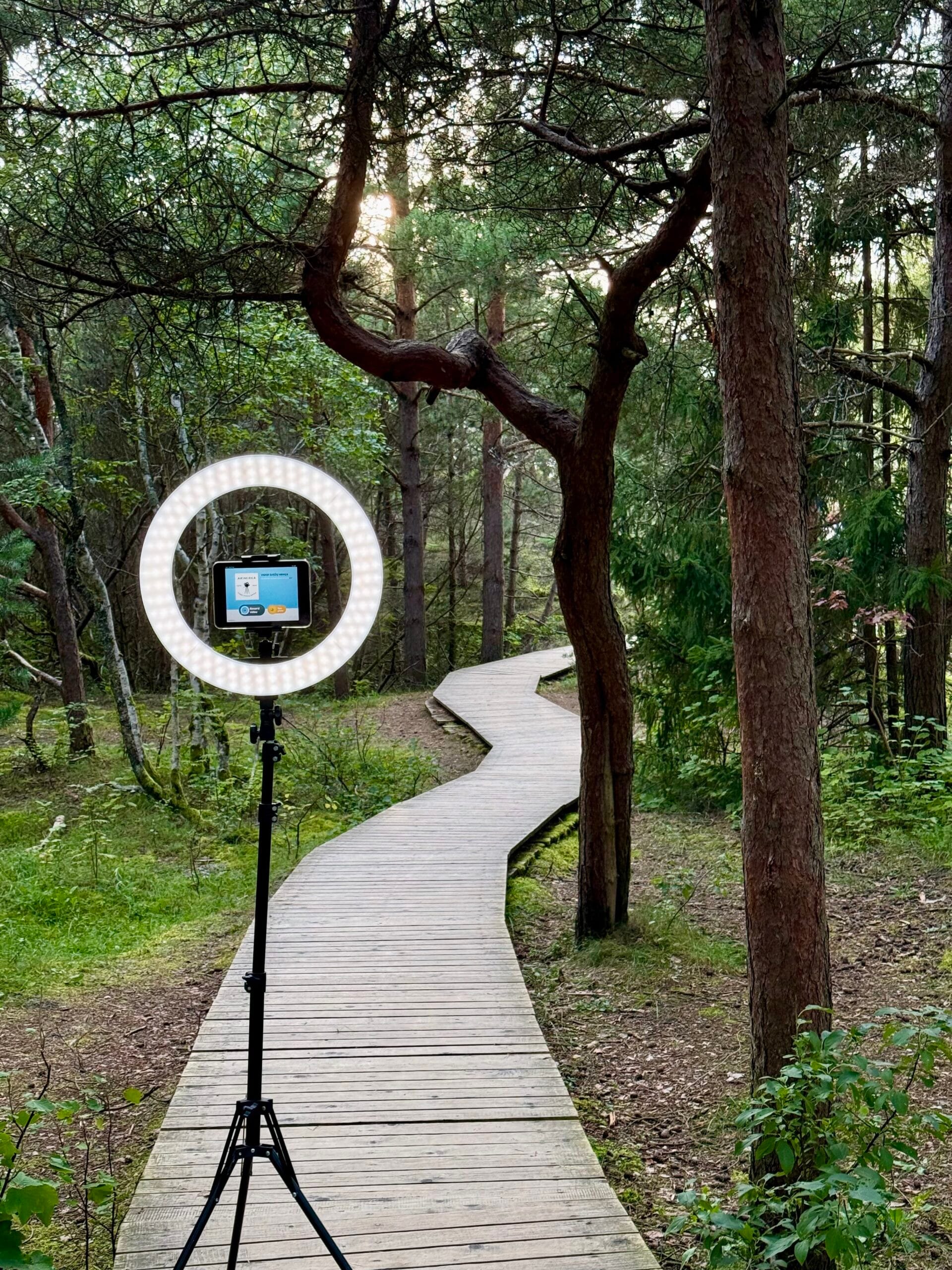 Video sveciu nuotrauku stotele budele